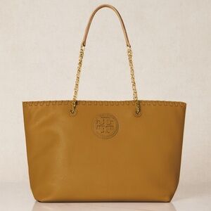 NEW Tory Burch Marion Royal Tan Pebbled Leather Large EW Tote Bag